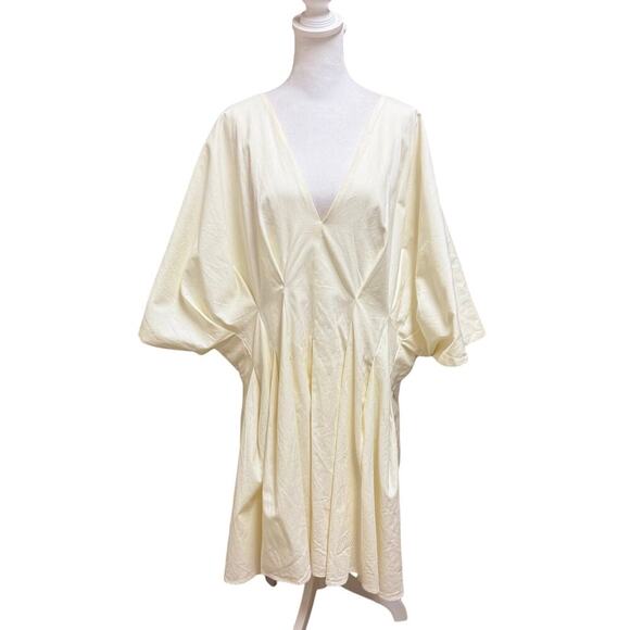 ASOS DESIGN Curve V-Neck Structured Mini Dress Ivory Plus Size 18 (US 18 / UK 22 - Picture 4 of 6